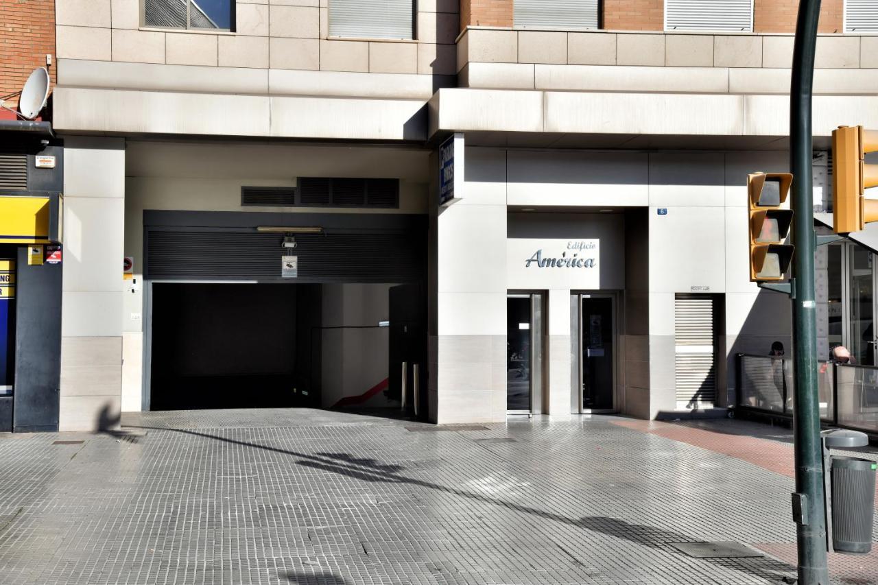 Wonderstays Apartamentos La Estacion Málaga Exterior foto