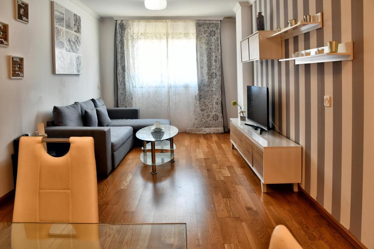 Wonderstays Apartamentos La Estacion Málaga Exterior foto